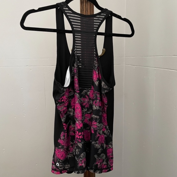 Hyba assorted top and Capri stretched yoga/exercise women’s large Flower -black - Picture 9 of 9